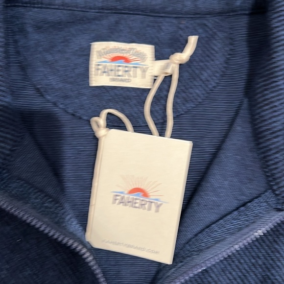 NWT Faherty Half Zip Legend Sweater - Navy Twill - Large - Picture 3 of 3
